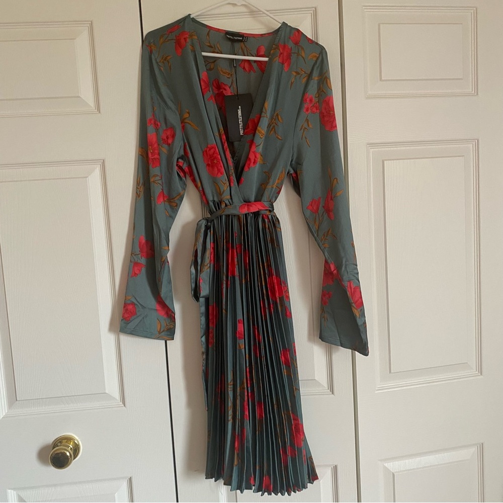 Emerald Green Floral Print Long Sleeve Pleated Midi Dress - SIZE US 16/UK 20